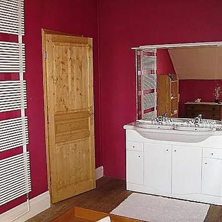 منزل للإقامة La Chambre D'hote De Christelle شيربوغ أون كوتننتين