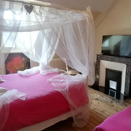 La Chambre D'hote De Christelle Homestay szállás